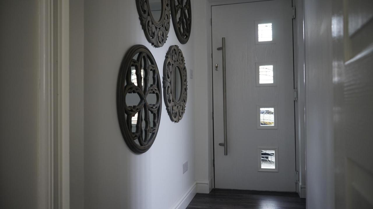 Palm House Apartamento Widnes Exterior foto