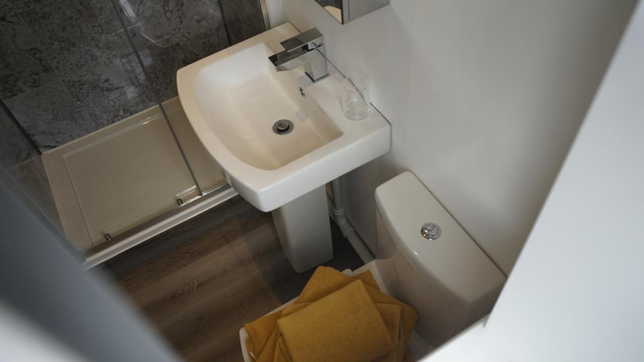Palm House Apartamento Widnes Exterior foto